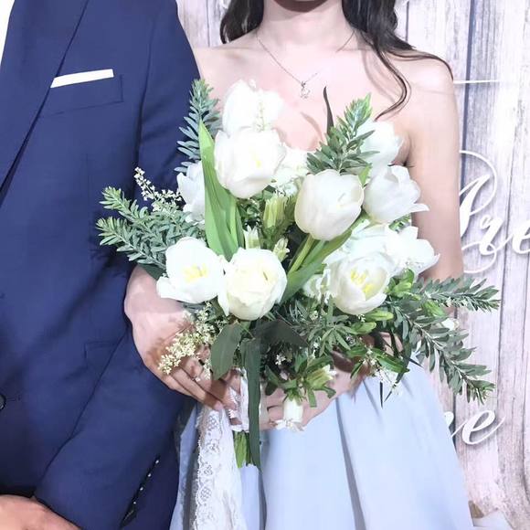 Meet your Posher, Rianyq - Picture 1 of 1